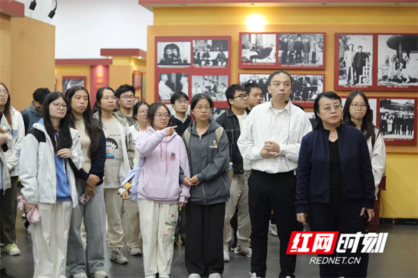 微信图片_20251028104710_196_425.jpg 微信图片_20251028104710_196_425.jpg