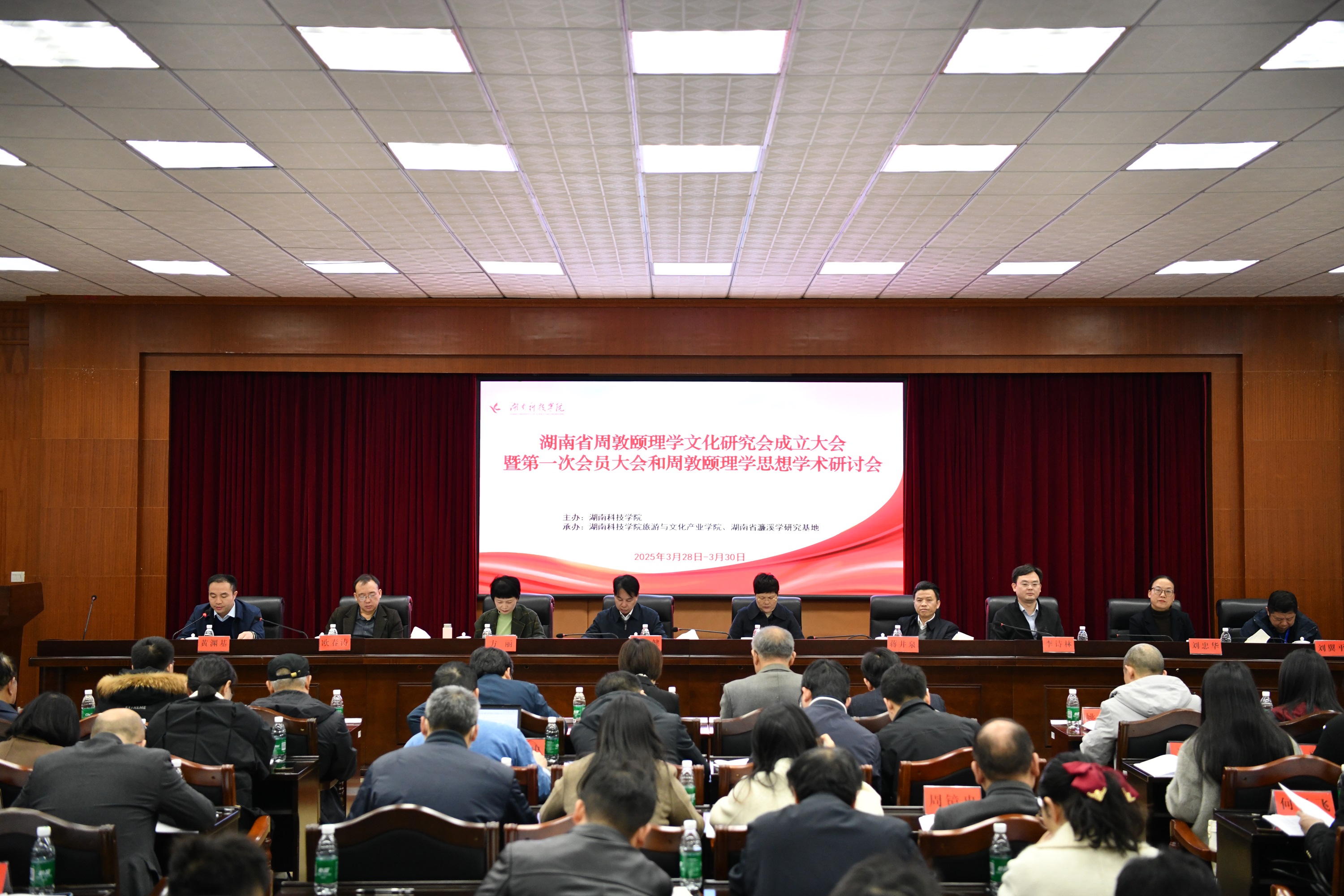 旅文1 - 副本.jpg