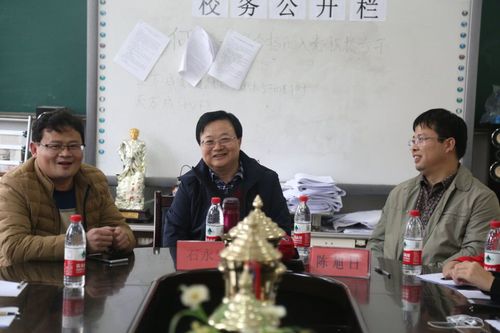 优秀校友图1 优秀校友图1